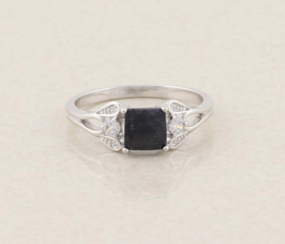 Sterling Silver Natural Blue Sapphire and Cubic Zirconia CZ Ring Size 9 1/4 Avon